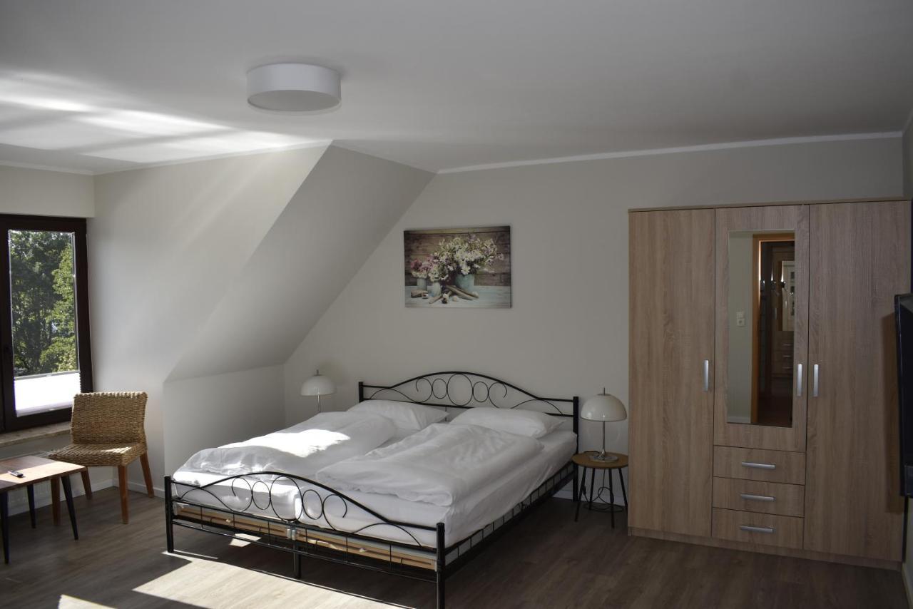 Pension Zur Schleuse Garni Am Elbe Luebeck - Kanal In Witzeeze Екстер'єр фото